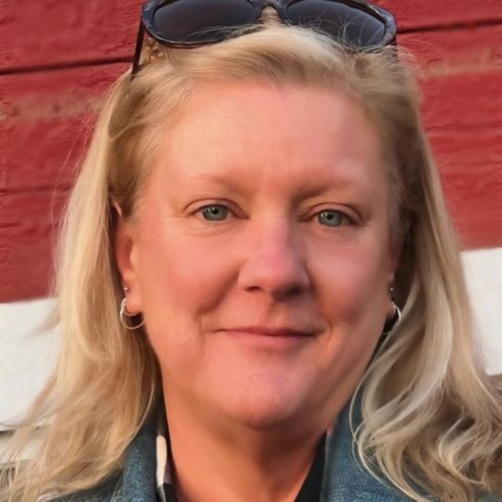 Meet your Posher, Carla